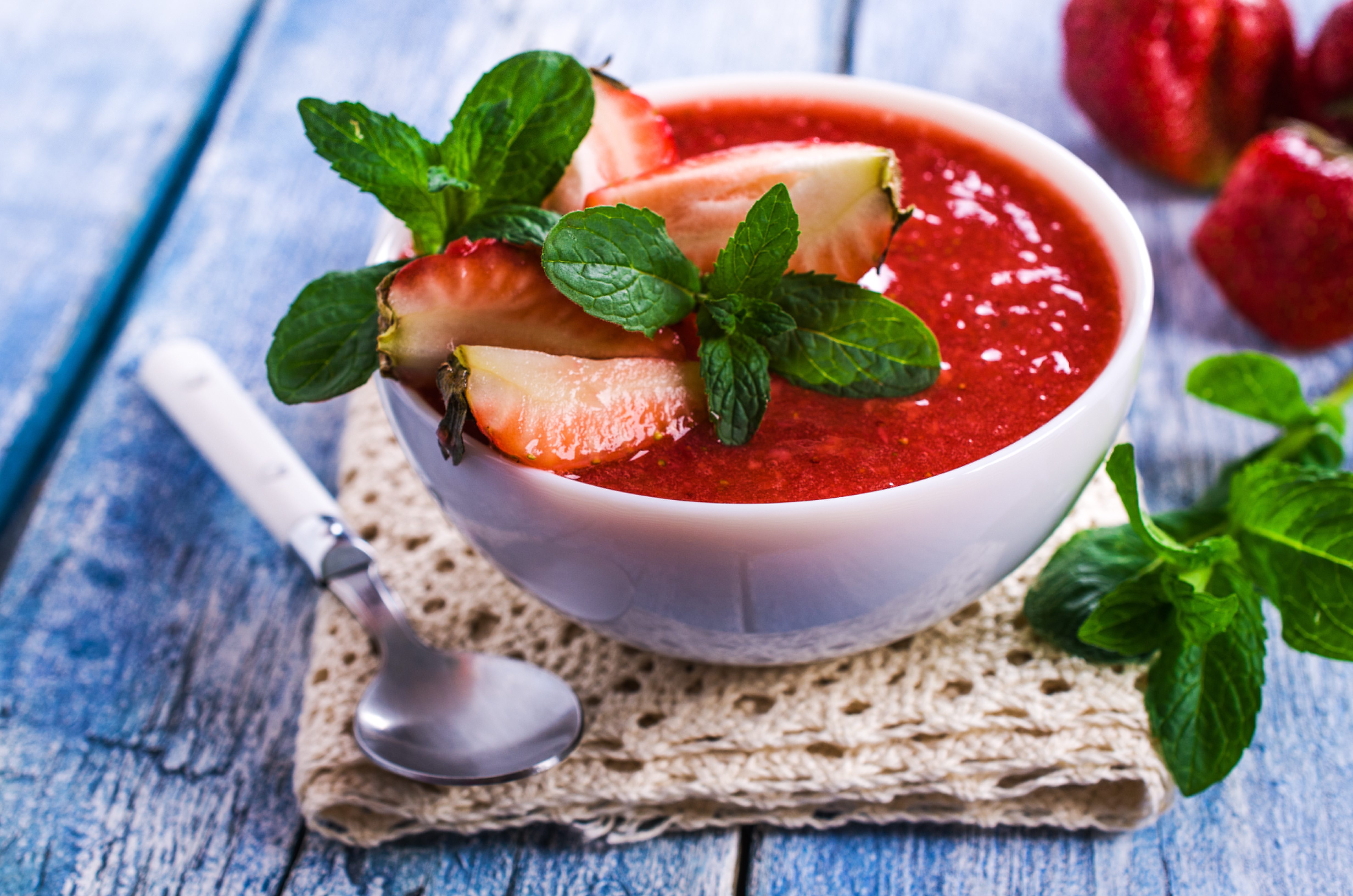 Chilled Strawberry Soup for Hot Days
